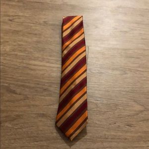 BCBG tie